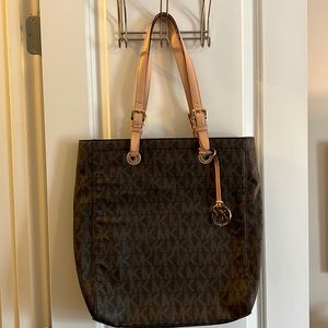 Michael Michael Kors Sinclair Large Logo Tote Bag - Fits Laptop